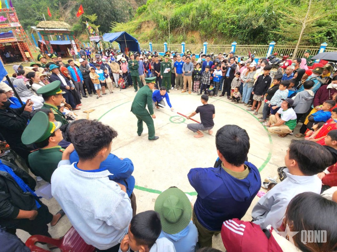 Nghĩa tình ở La Dêê